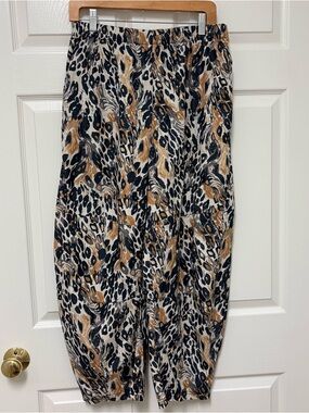FP Movement by Free People Ankle Cropped Pants in Black, White & Brown